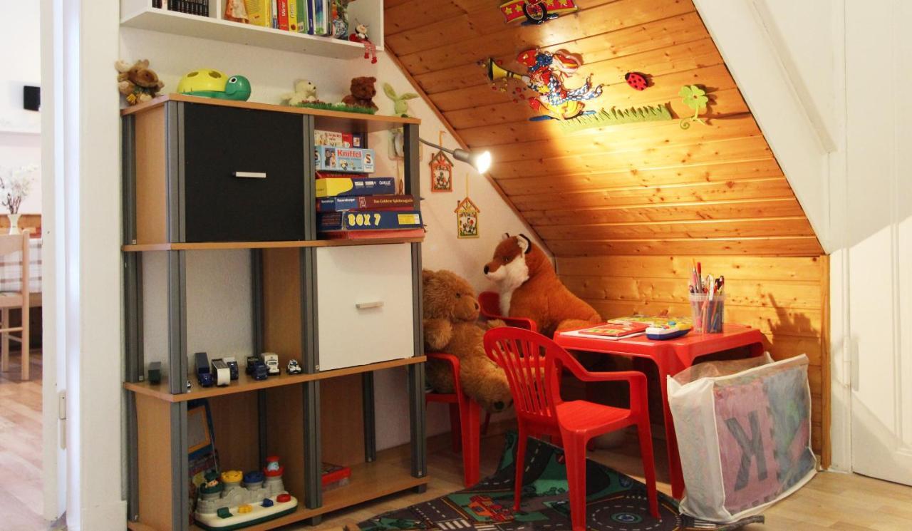 Ferienwohnung Familienwohnung Kropelin Ngoại thất bức ảnh